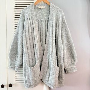 True Vintage 60’s Lilly Of California Hand Loomed Gray Cardigan Sweater